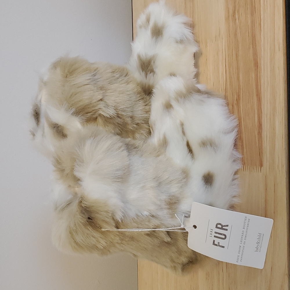 Restoration Hardware Baby & Child Luxe Fur Bootie Small (2-4YRS) Leopard